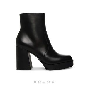 Steve Madden ENZO booties NWOT